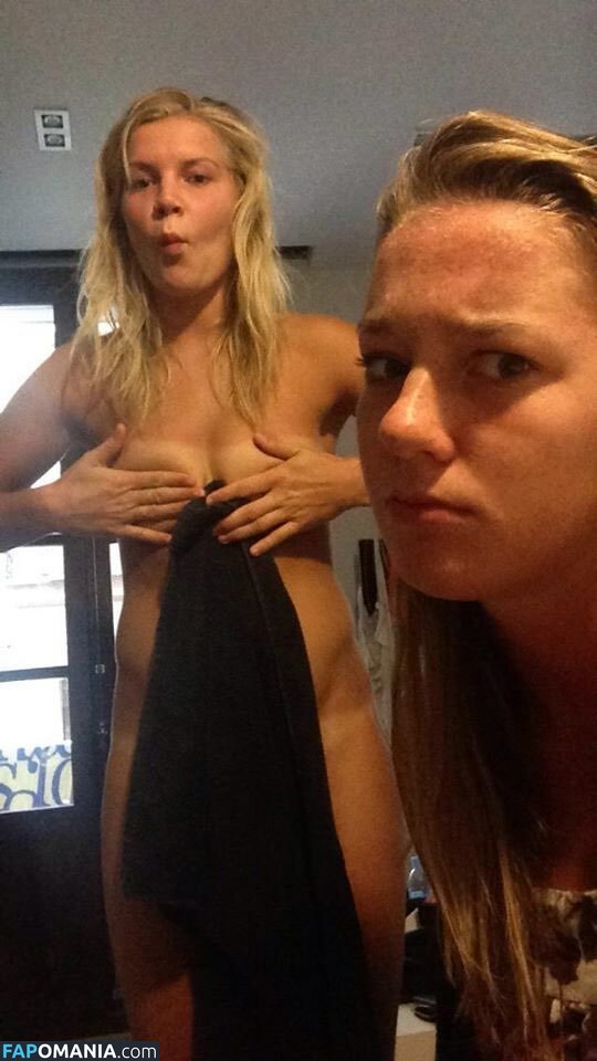 Ada Hegerberg Nud Fotografie scursă #2