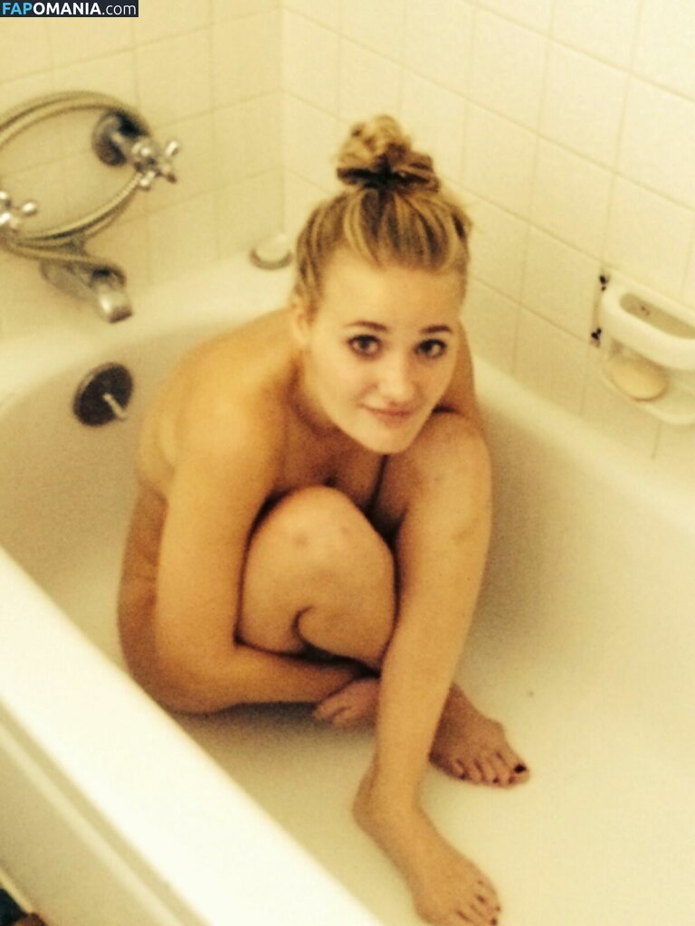 AJ Michalka Nud Fotografie scursă #13