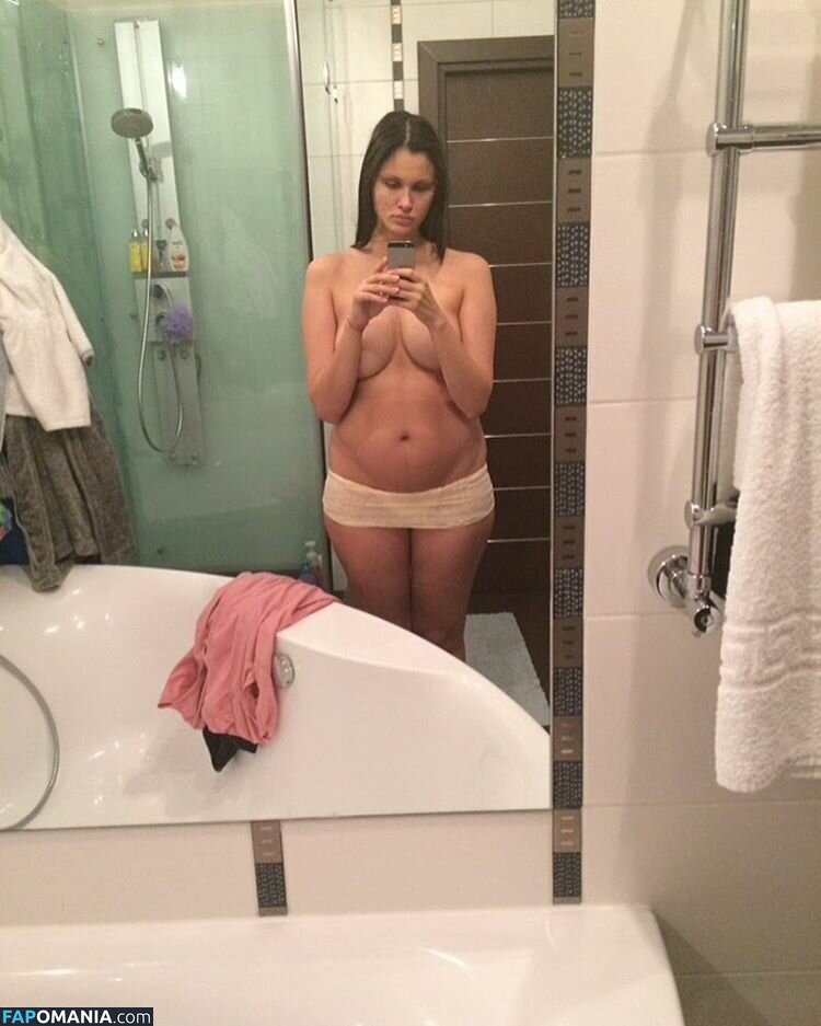 Alana Mamaeva Nud Fotografie scursă #4