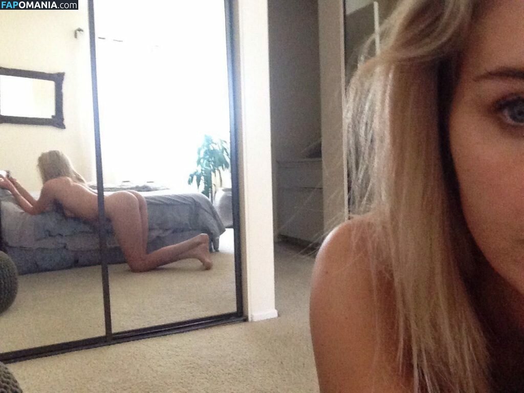 Alice Haig Nud Fotografie scursă #2