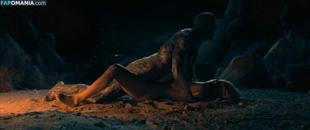 Amber Heard Nud Fotografie scursă #49