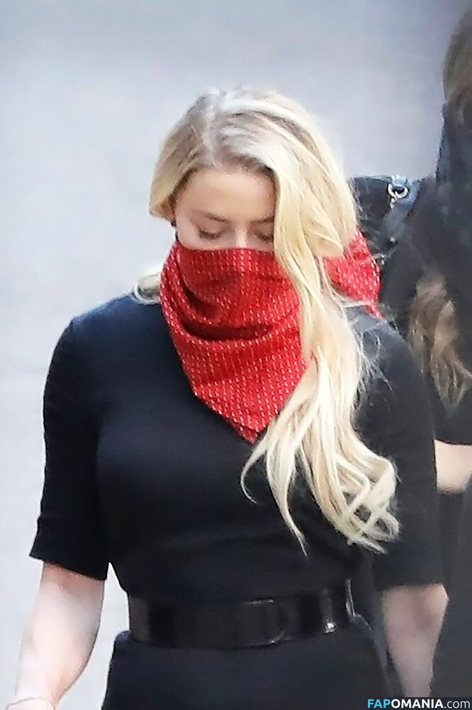Amber Heard Nud Fotografie scursă #66