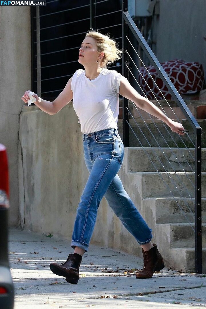 Amber Heard Nud Fotografie scursă #184