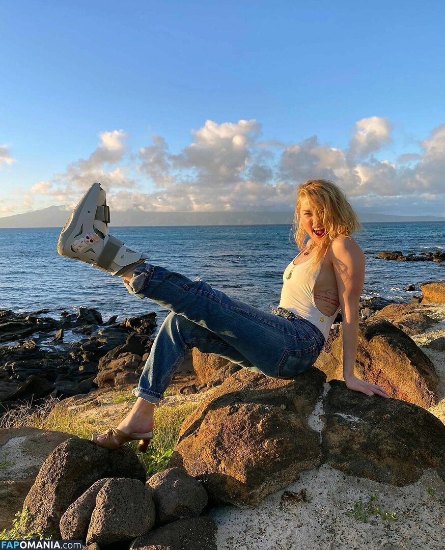 Amber Heard Nud Fotografie scursă #225