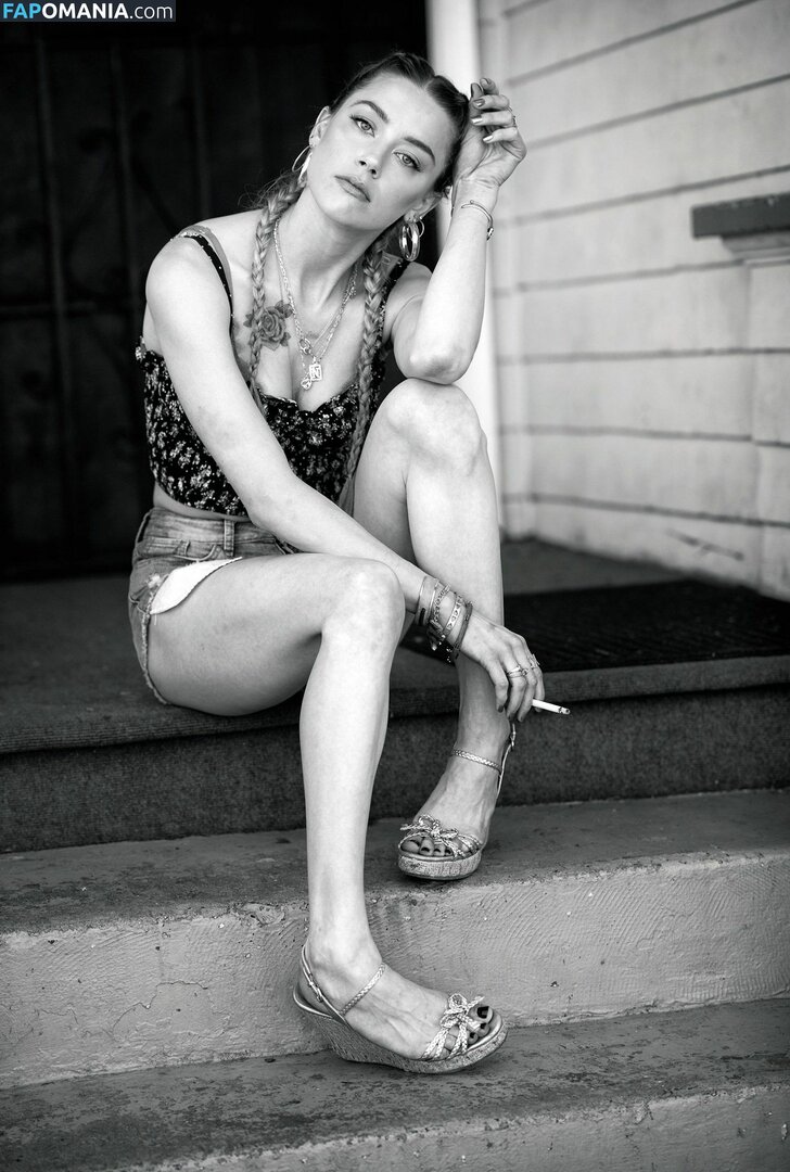 Amber Heard Nud Fotografie scursă #235