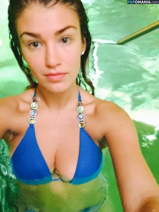 Amy Willerton Nud Fotografie scursă #22