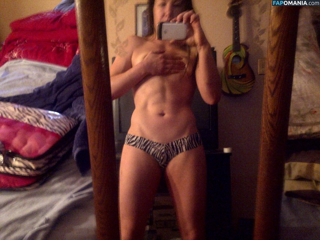 Angela Magana Nud Fotografie scursă #17