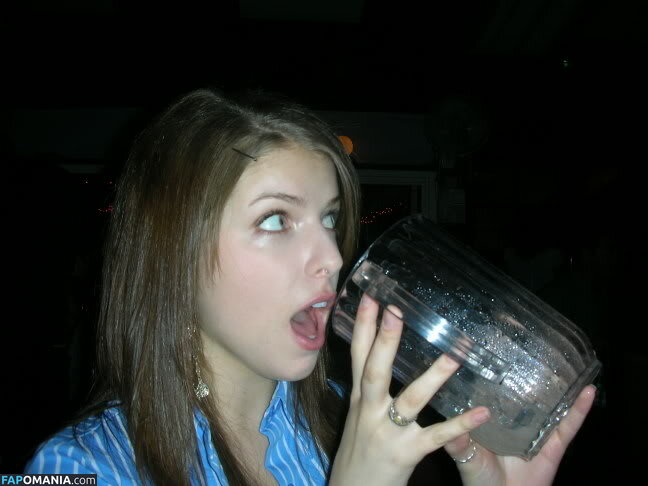 Anna Kendrick Nud Fotografie scursă #38