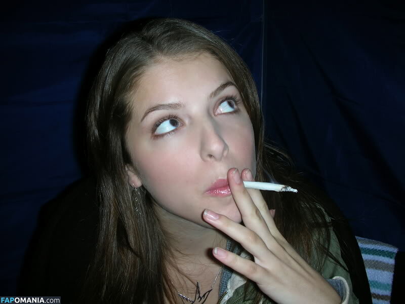 Anna Kendrick Nud Fotografie scursă #45