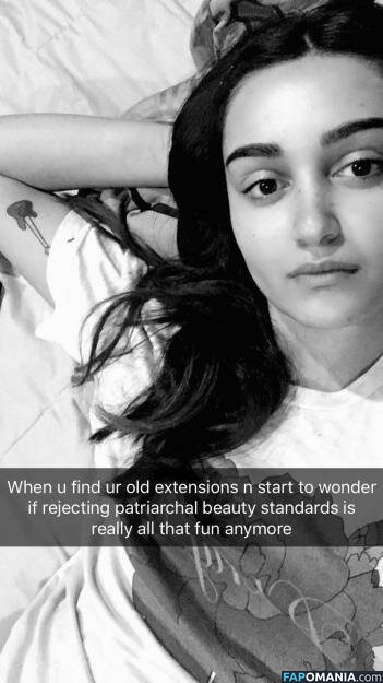 Ariela Barer Nud Fotografie scursă #10