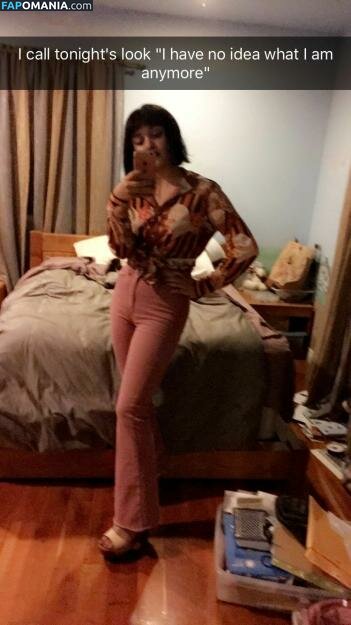 Ariela Barer Nud Fotografie scursă #16