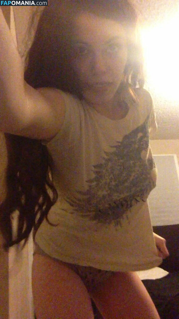 Ashleigh Coffin Nud Fotografie scursă #215