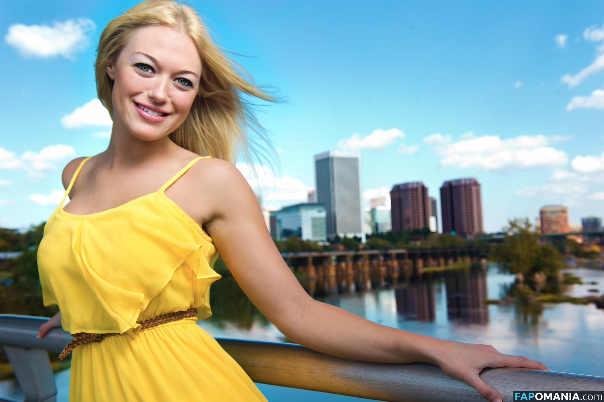 Ashley Blankenship Nud Fotografie scursă #14