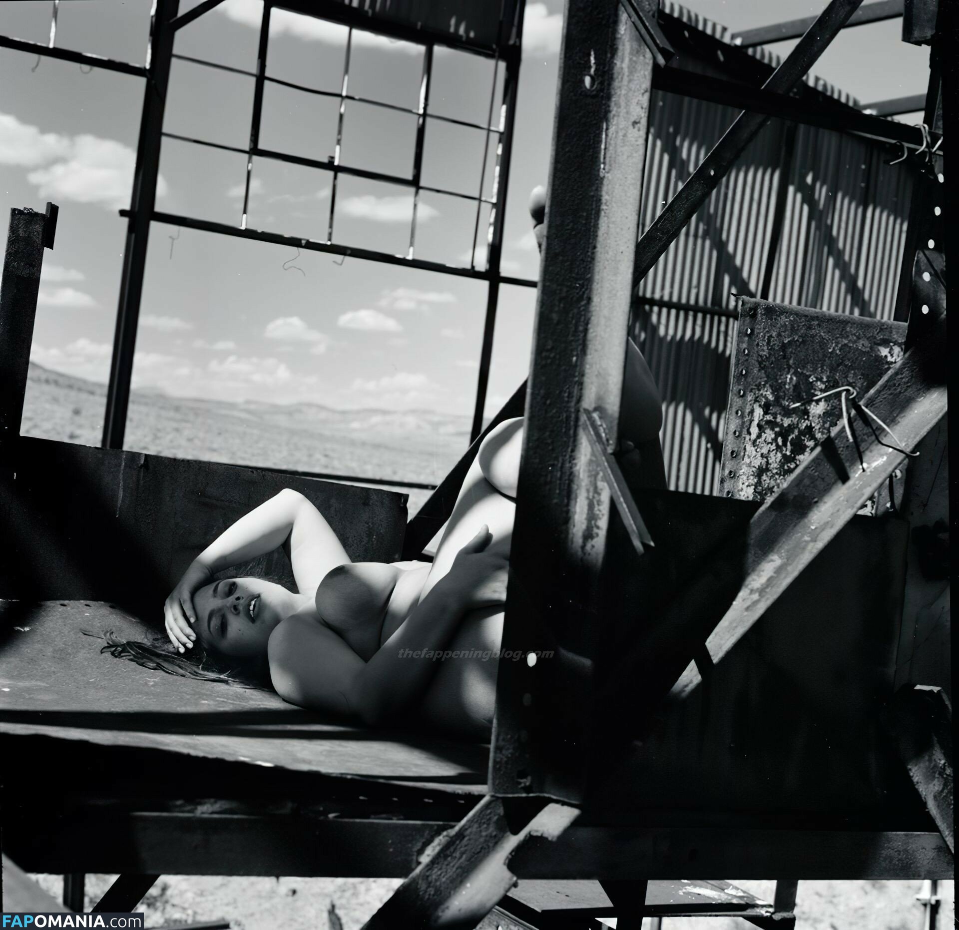 Ashley Graham Nud Fotografie scursă #18