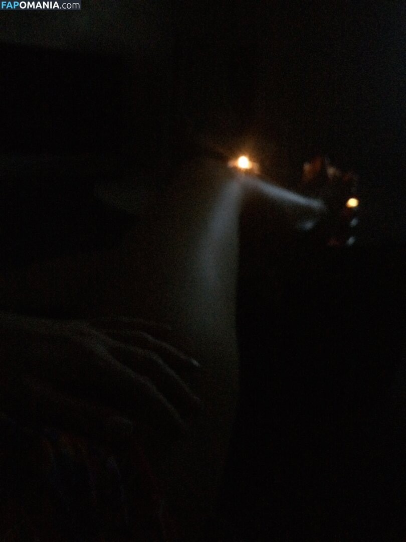 Ashley Mulheron Nud Fotografie scursă #148