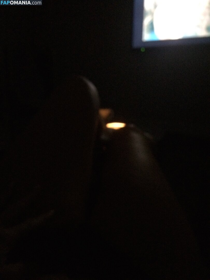 Ashley Mulheron Nud Fotografie scursă #155