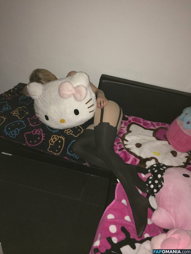Avril Lavigne Nud Fotografie scursă #13