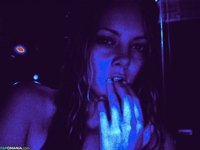 Bijou Phillips Nud Fotografie scursă #16