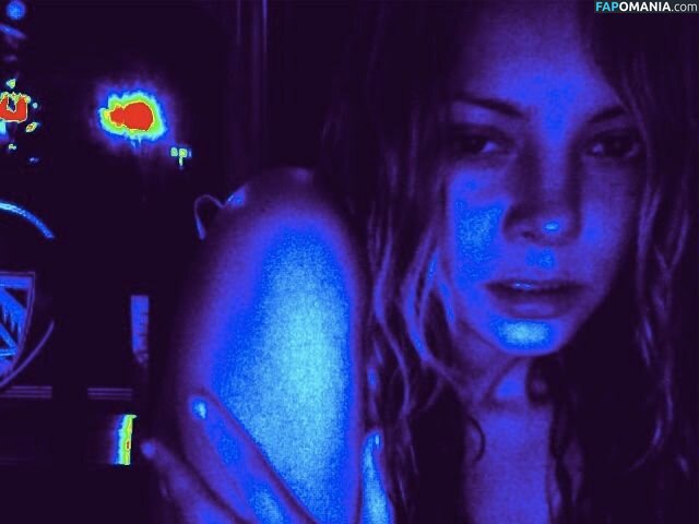 Bijou Phillips Nud Fotografie scursă #17