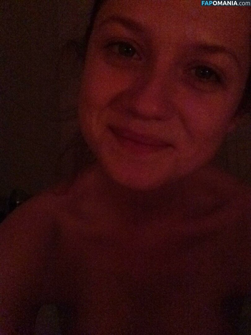 Bonnie Wright Nud Fotografie scursă #32