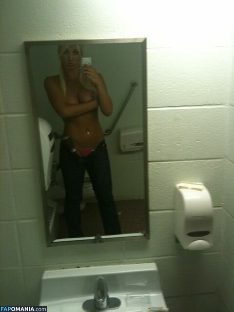 Brooke Hogan Nud Fotografie scursă #3