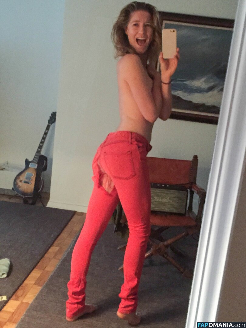 Caitlin Gerard Nud Fotografie scursă #13