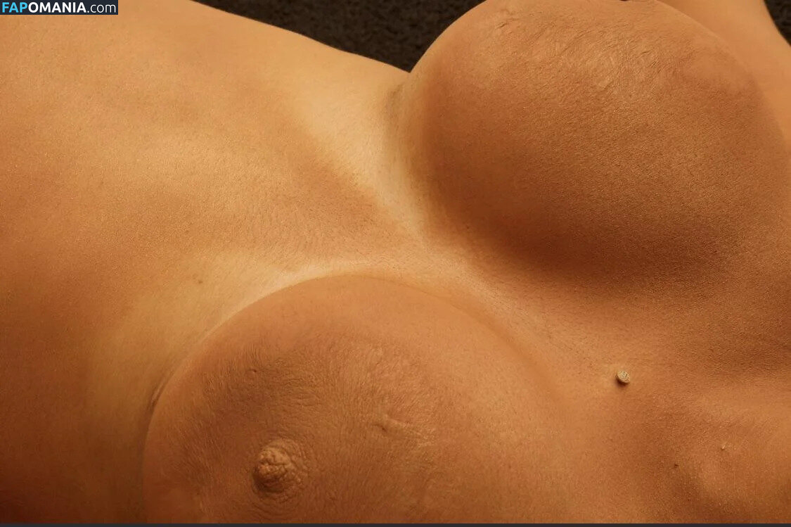 Cardi B Nud Fotografie scursă #6