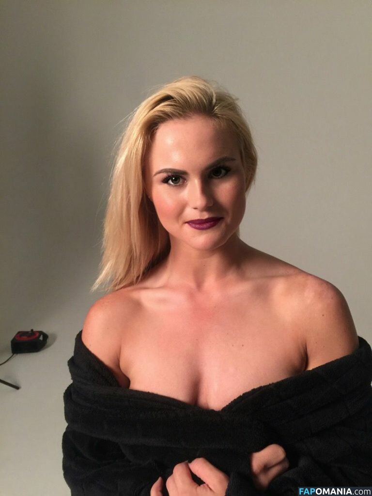 Carly Booth Nud Fotografie scursă #95