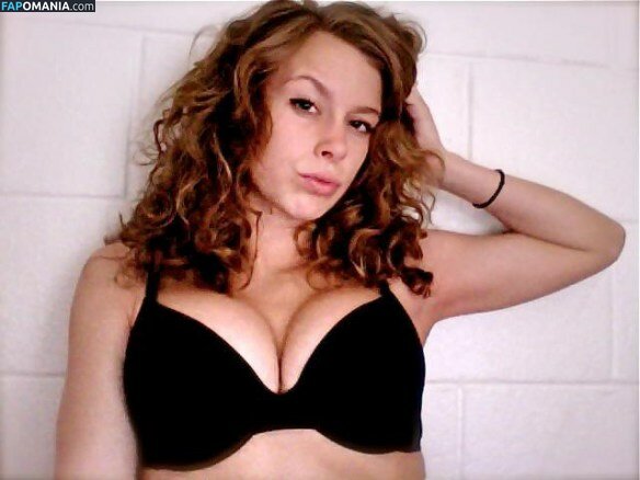 Carly Simmons Nud Fotografie scursă #40