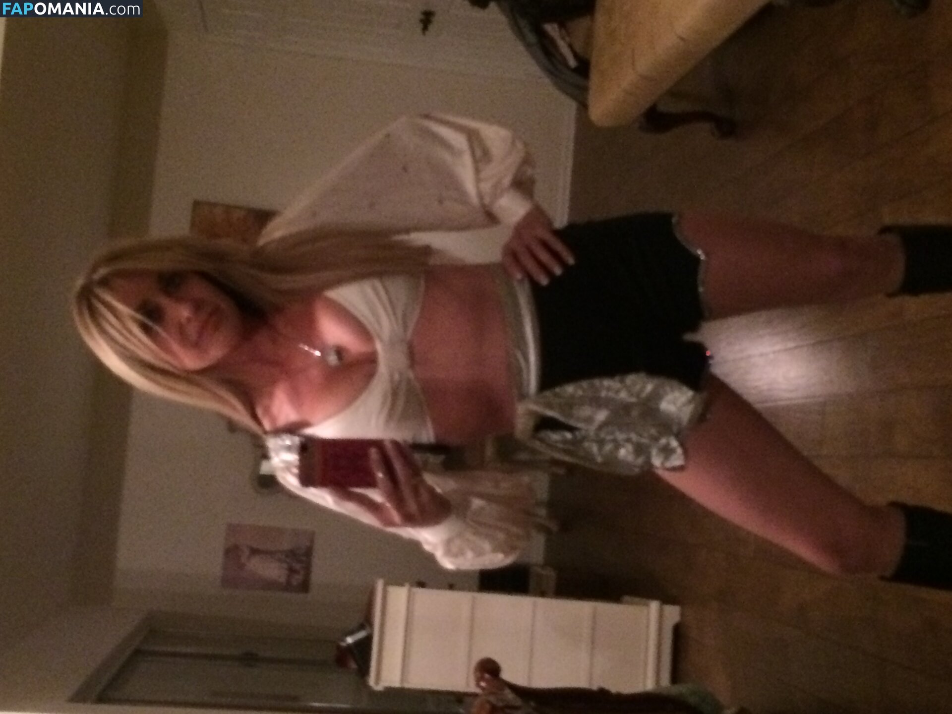 Carrie Michalka Nud Fotografie scursă #234