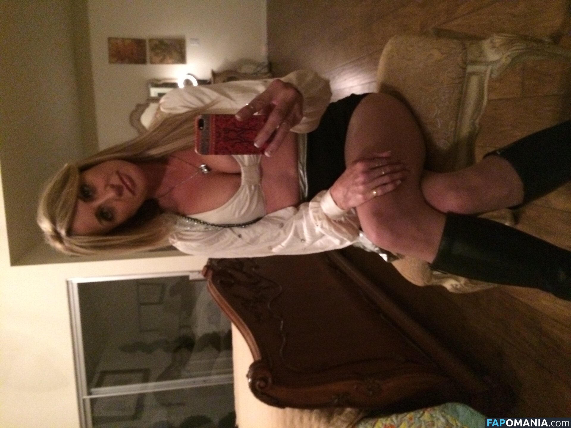 Carrie Michalka Nud Fotografie scursă #250