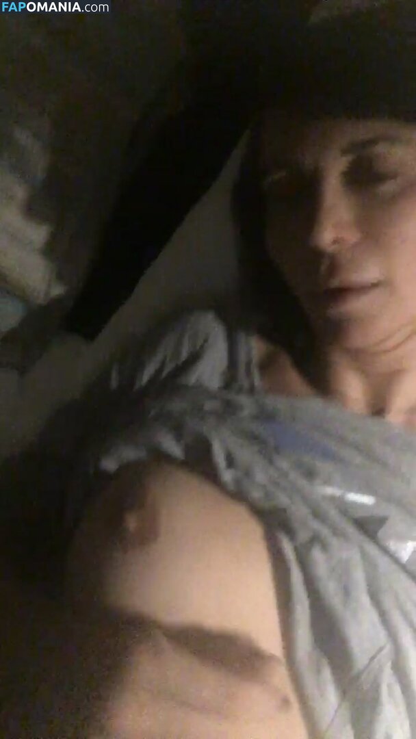 Catherine Bell Nud Fotografie scursă #23