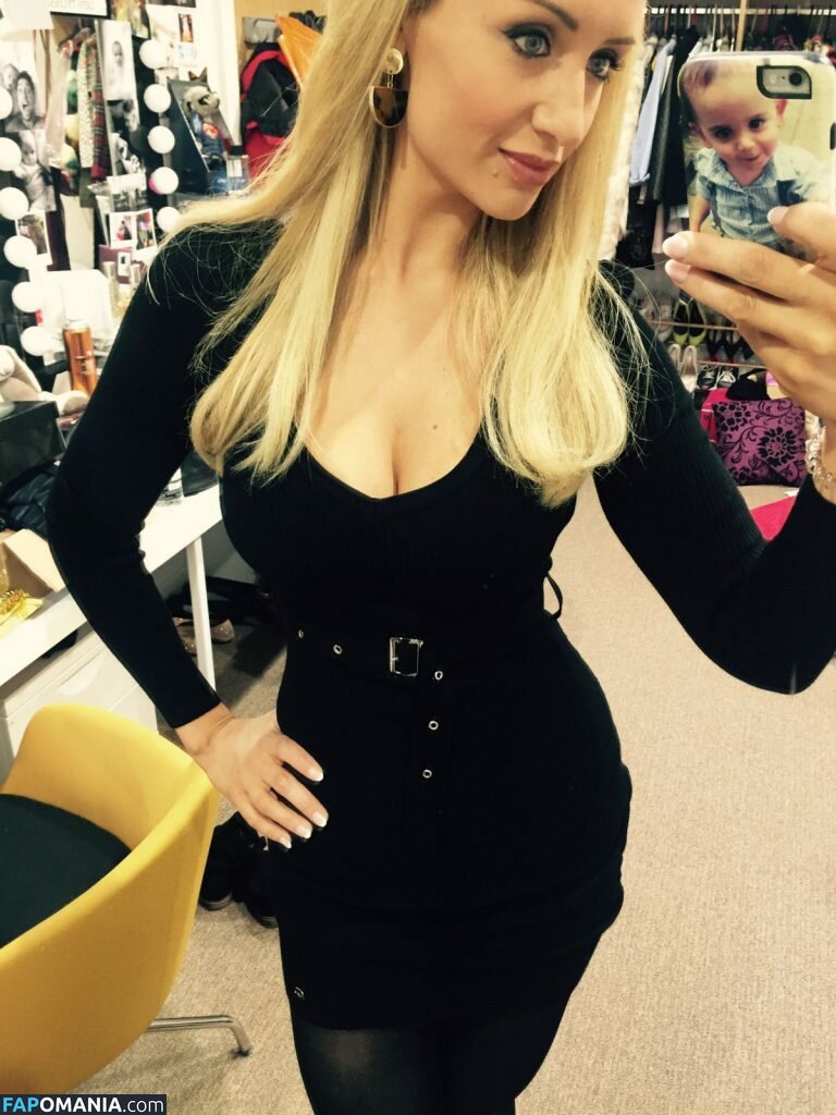 Catherine Tyldesley Nud Fotografie scursă #58