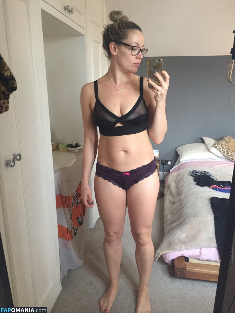 Cherry Healey Nud Fotografie scursă #7