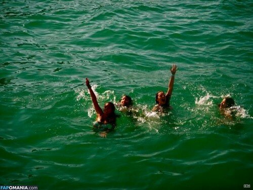 Chloe Bennett Nud Fotografie scursă #7