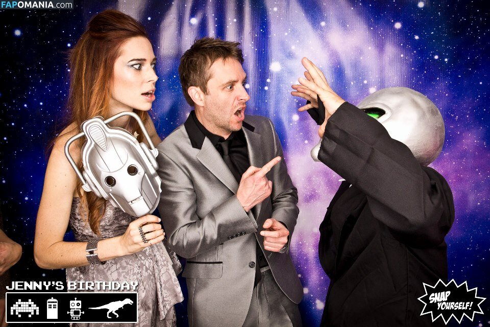 Chloe Dykstra Nud Fotografie scursă #41