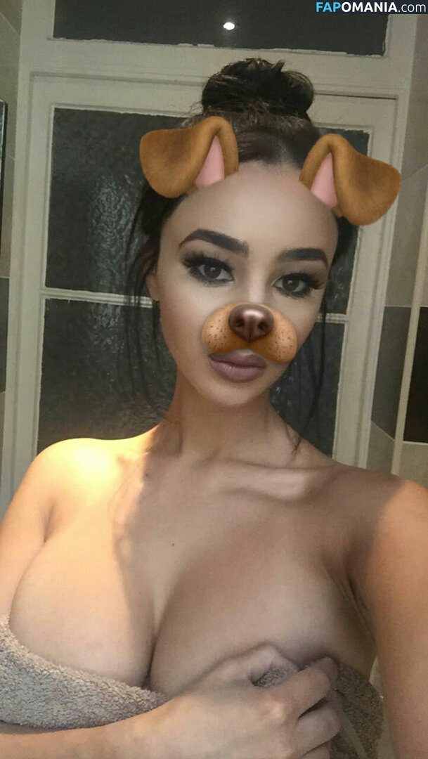 Courtnie Quinlan Nud Fotografie scursă #60