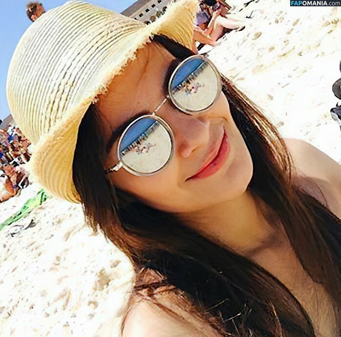 Cut Tari Nud Fotografie scursă #68