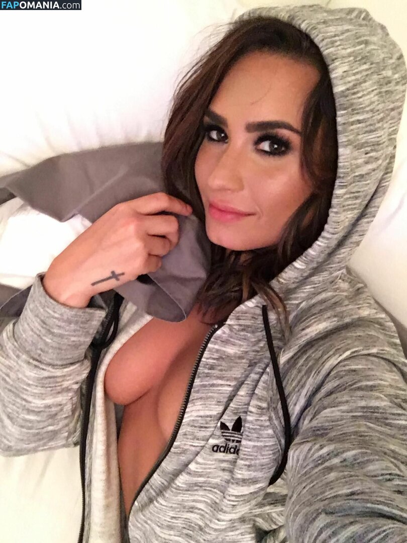 Demi Lovato Nud Fotografie scursă #7