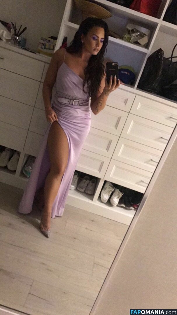 Demi Lovato Nud Fotografie scursă #35