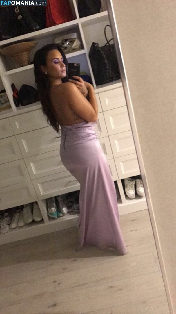 Demi Lovato Nud Fotografie scursă #36
