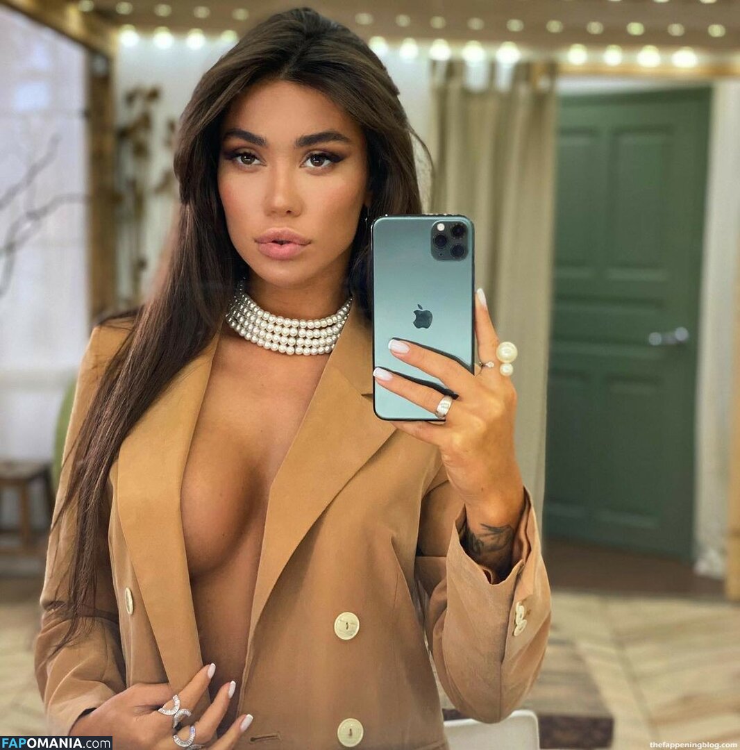 Diana Mimo Prohodite Nud Fotografie scursă #8