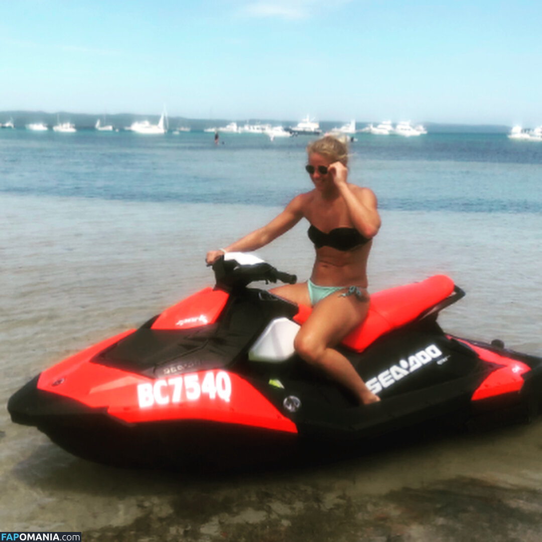 Elise Thorsnes Nud Fotografie scursă #16
