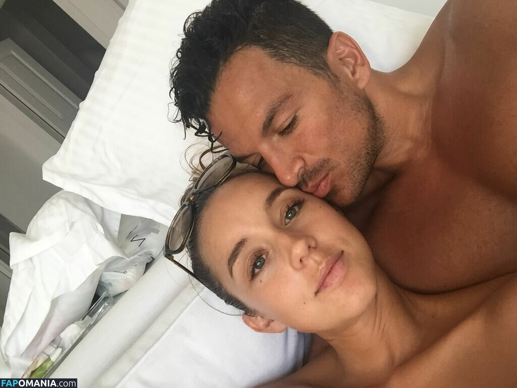 Emily Andrea Nud Fotografie scursă #2