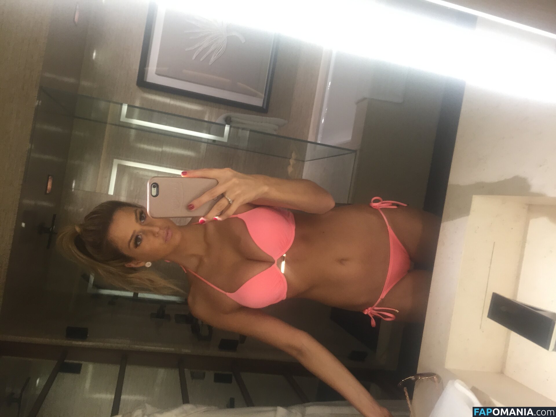 Emma Hernan Nud Fotografie scursă #570