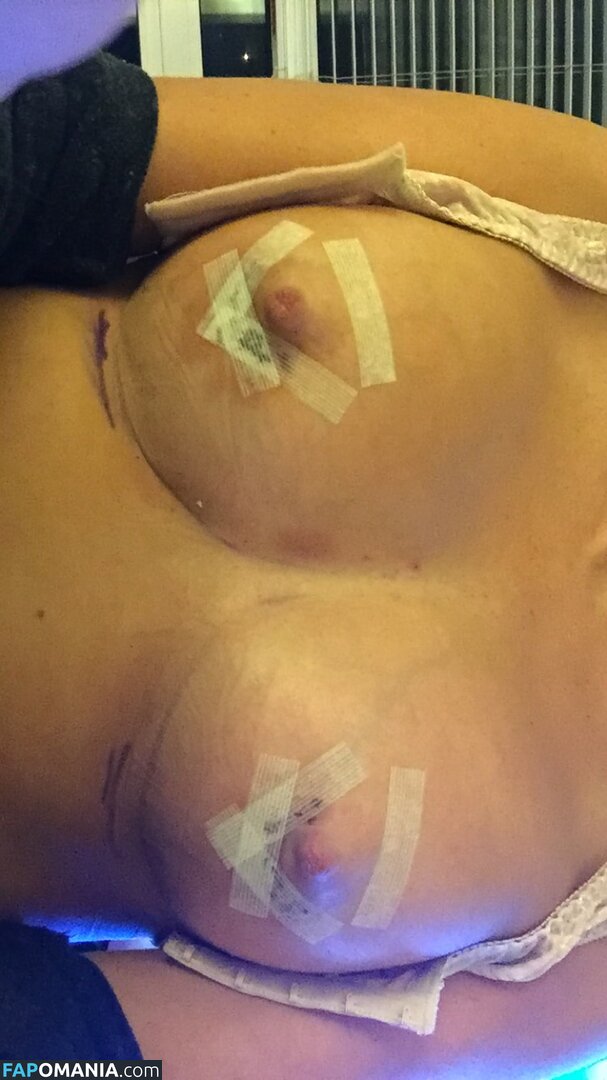 Emma Hernan Nud Fotografie scursă #614