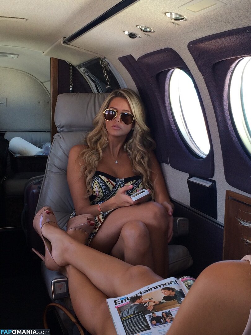 Emma Hernan Nud Fotografie scursă #656