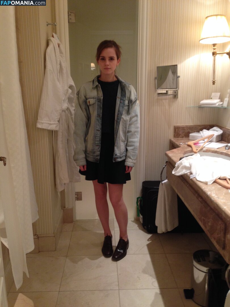 Emma Watson Nud Fotografie scursă #111