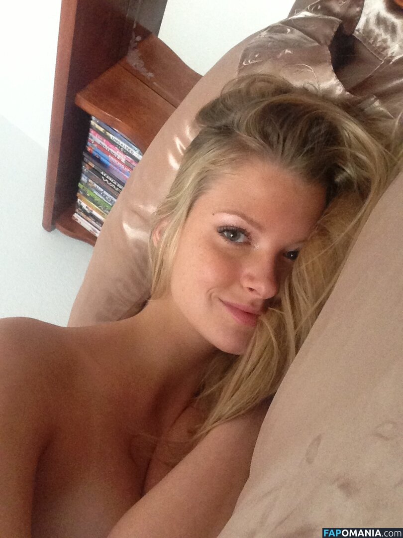 Erin Cummins Nud Fotografie scursă #53