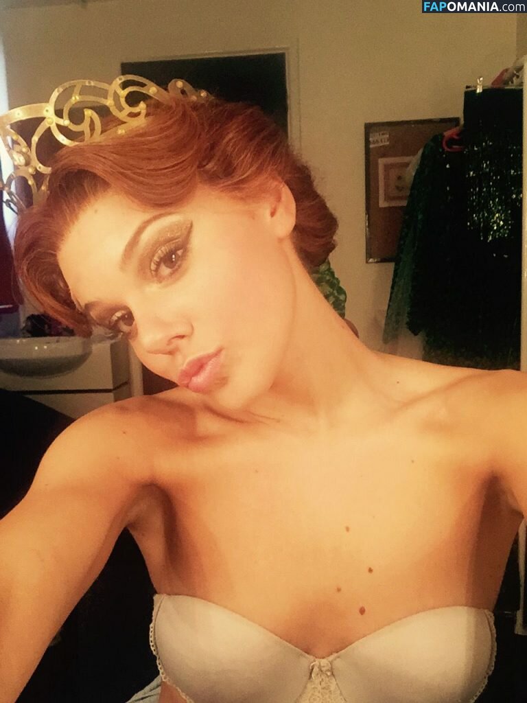 Faye Brookes Nud Fotografie scursă #5